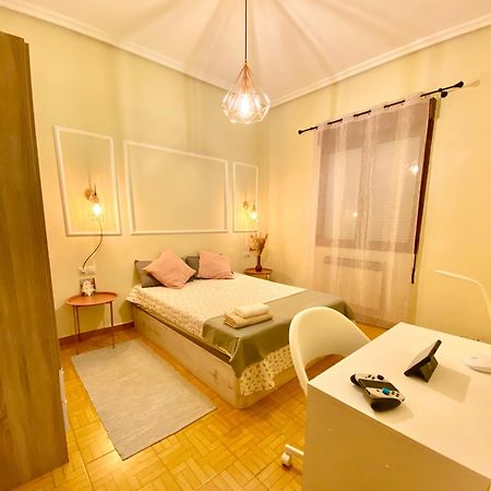 גיחון Amplio Apartamento Con Dos Patios מראה חיצוני תמונה
