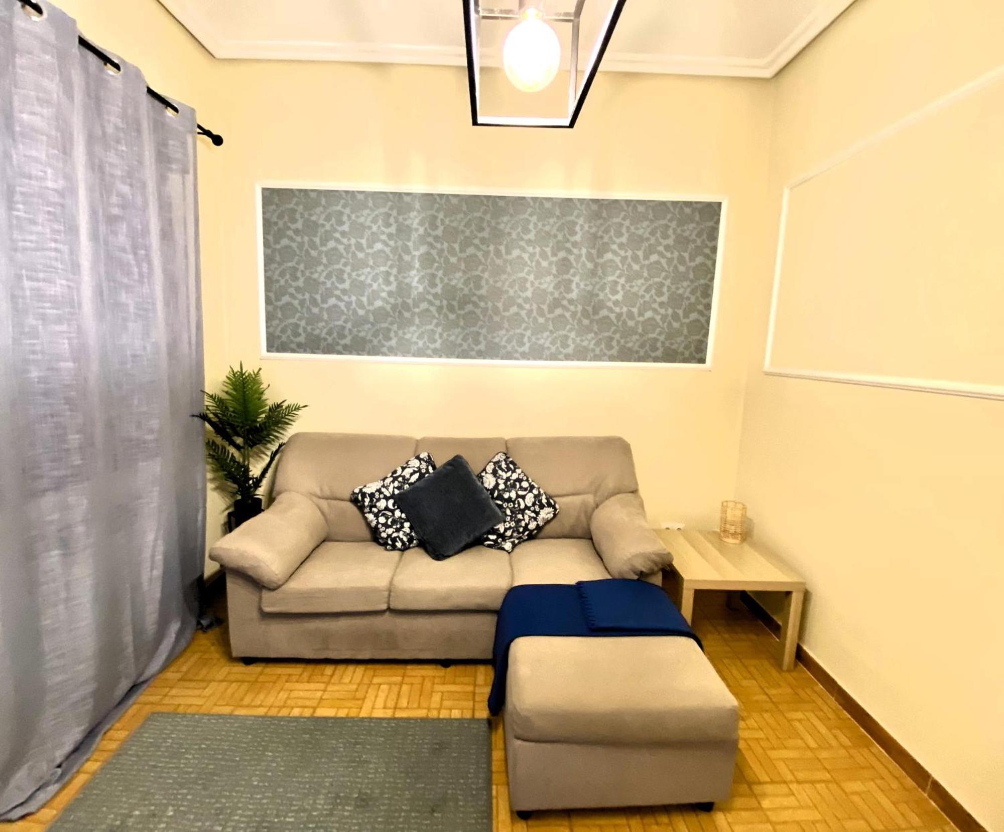 גיחון Amplio Apartamento Con Dos Patios מראה חיצוני תמונה