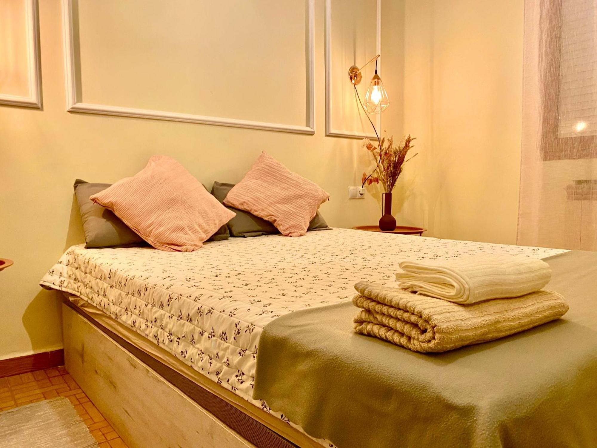גיחון Amplio Apartamento Con Dos Patios מראה חיצוני תמונה